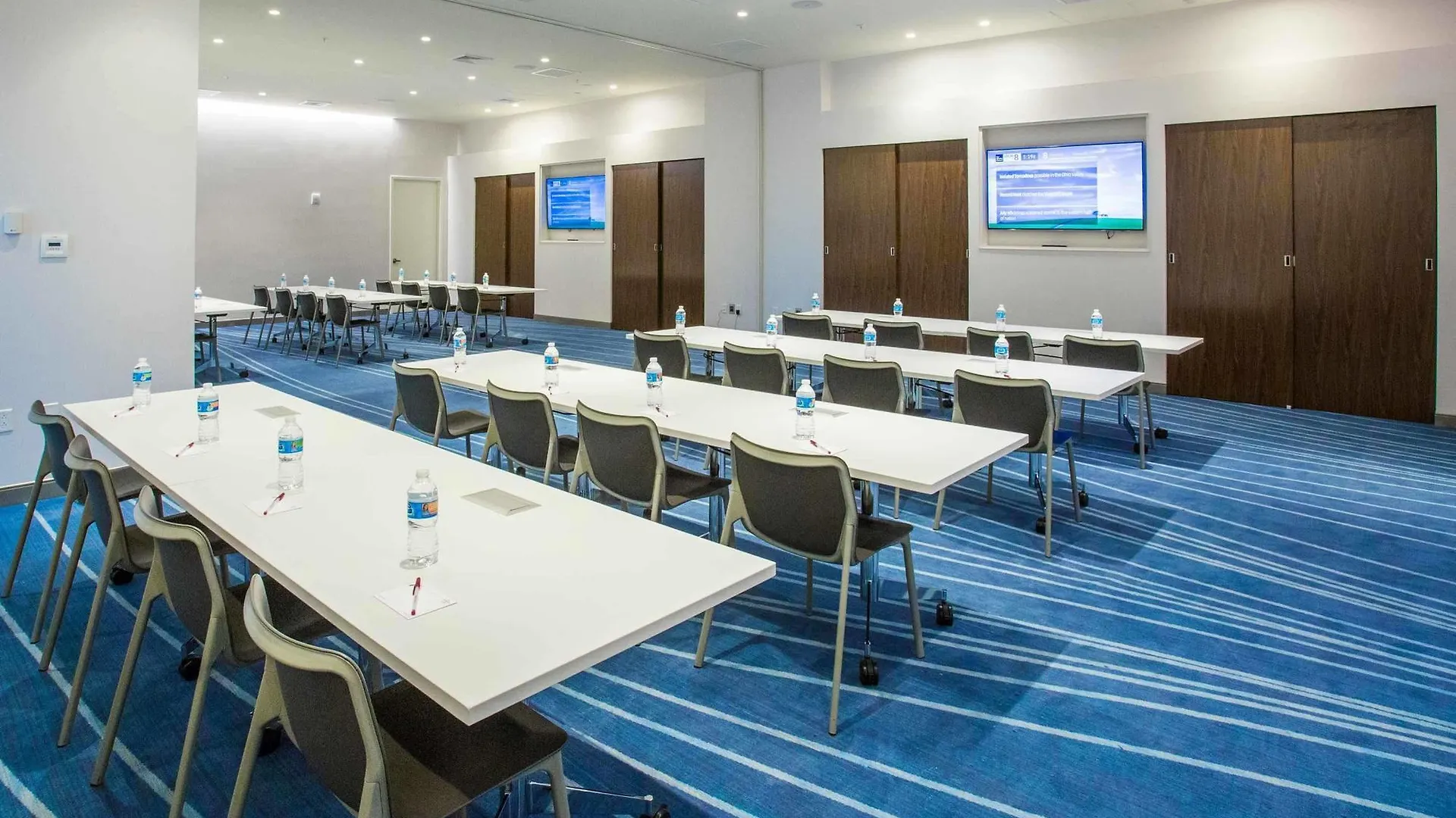 Residence Inn By Marriott The Bronx At Metro Center Atrium New York 3*,  United States