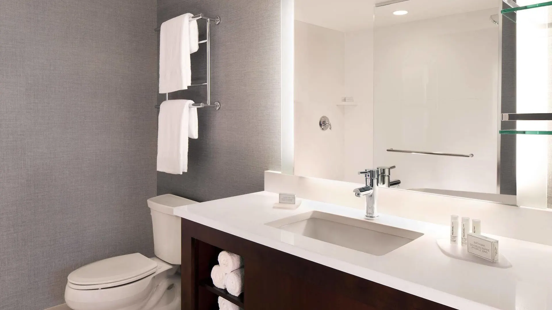 Hotel Residence Inn By Marriott The Bronx At Metro Center Atrium New York